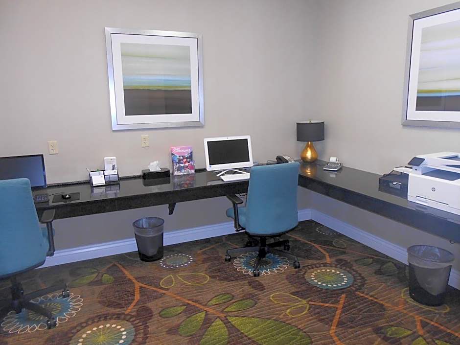 Holiday Inn Carbondale-Conference Center Hotel By IHG