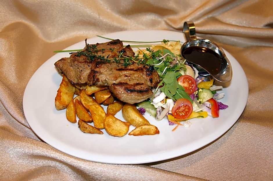 Zaliasis slenis - Self check-in hotel - Free parking