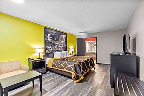 King Room - Disability Access/Non-Smoking