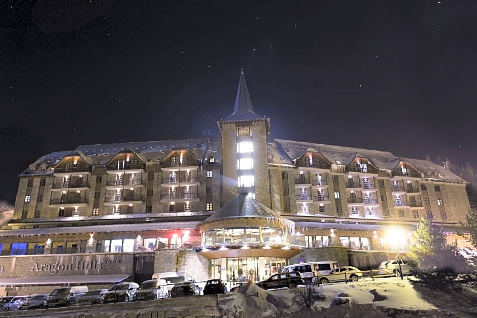 Fun Aragon Hills Hotel & Spa