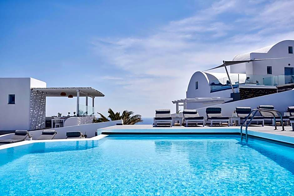 Apanemo Hotel & Suites