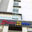 District 21 Hotel