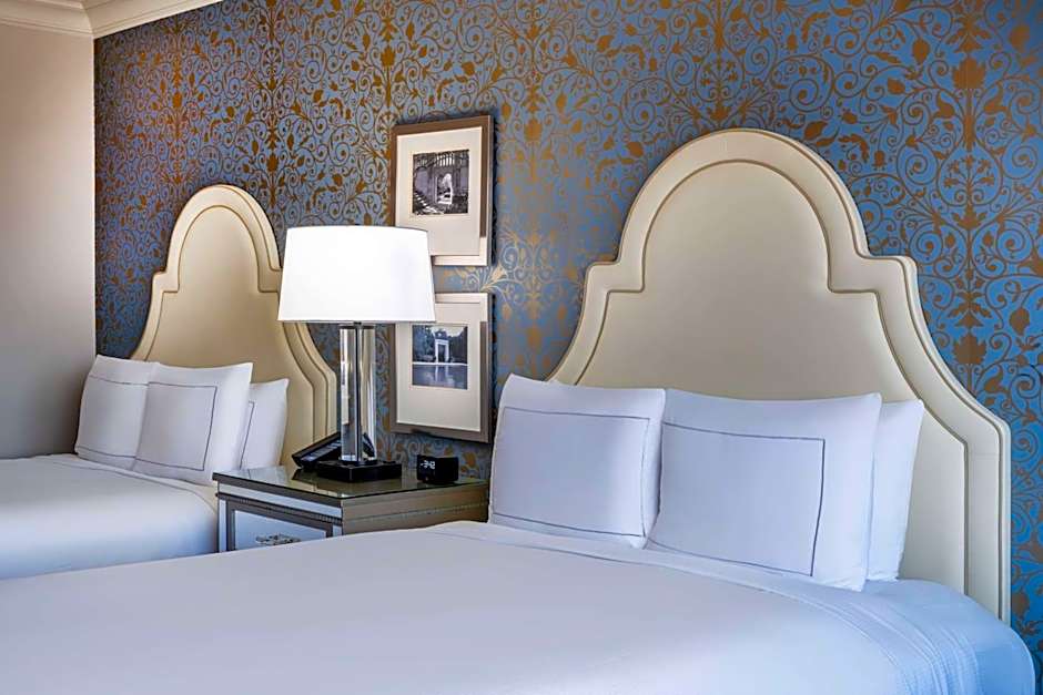 Hilton Dallas Lincoln Centre