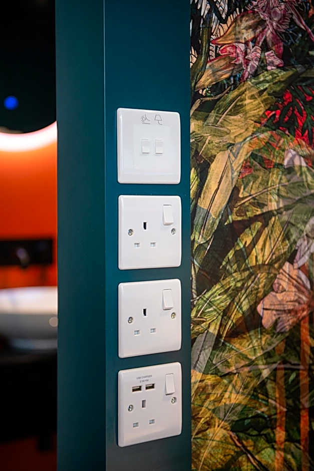 YOTEL Manchester Deansgate