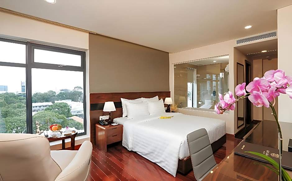 Orchids Saigon Hotel