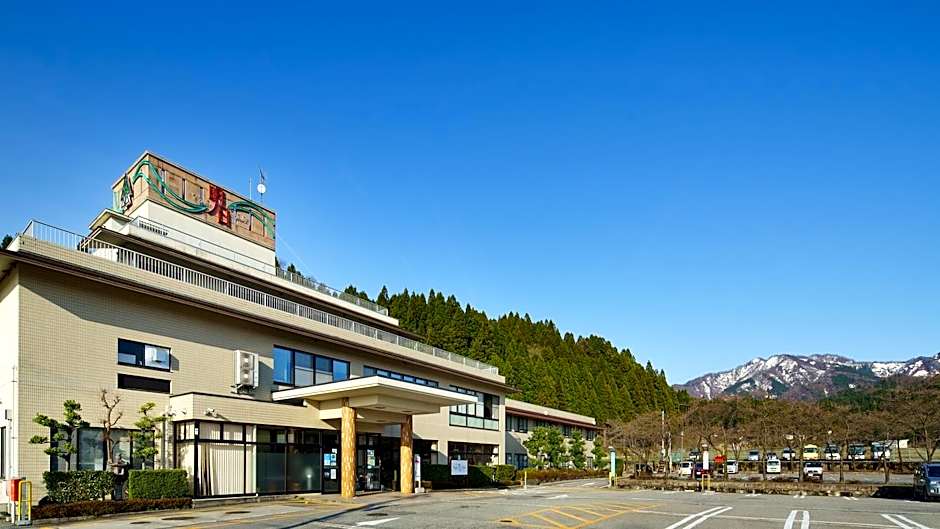 Baden Akebi