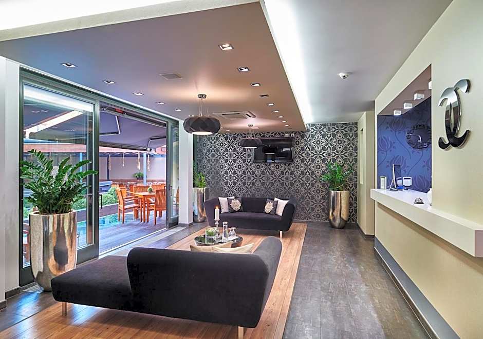 Boutique Hotel Chrysso