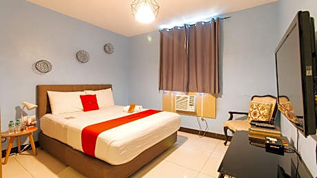 RedDoorz Plus @ Kamuning Quezon City