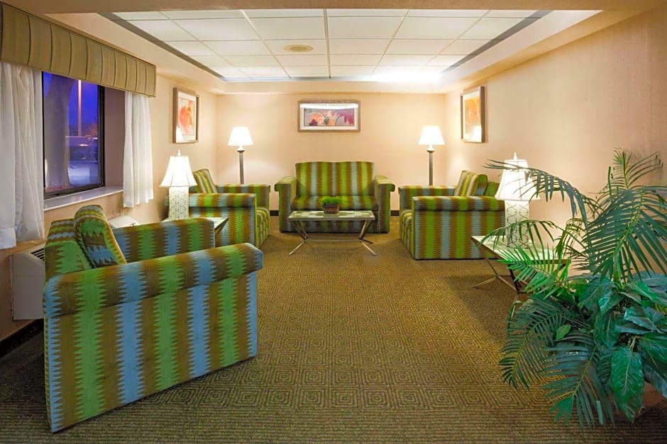 La Quinta Inn & Suites by Wyndham Minneapolis Airport Bloomingto