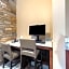 Comfort Inn & Suites Harrah