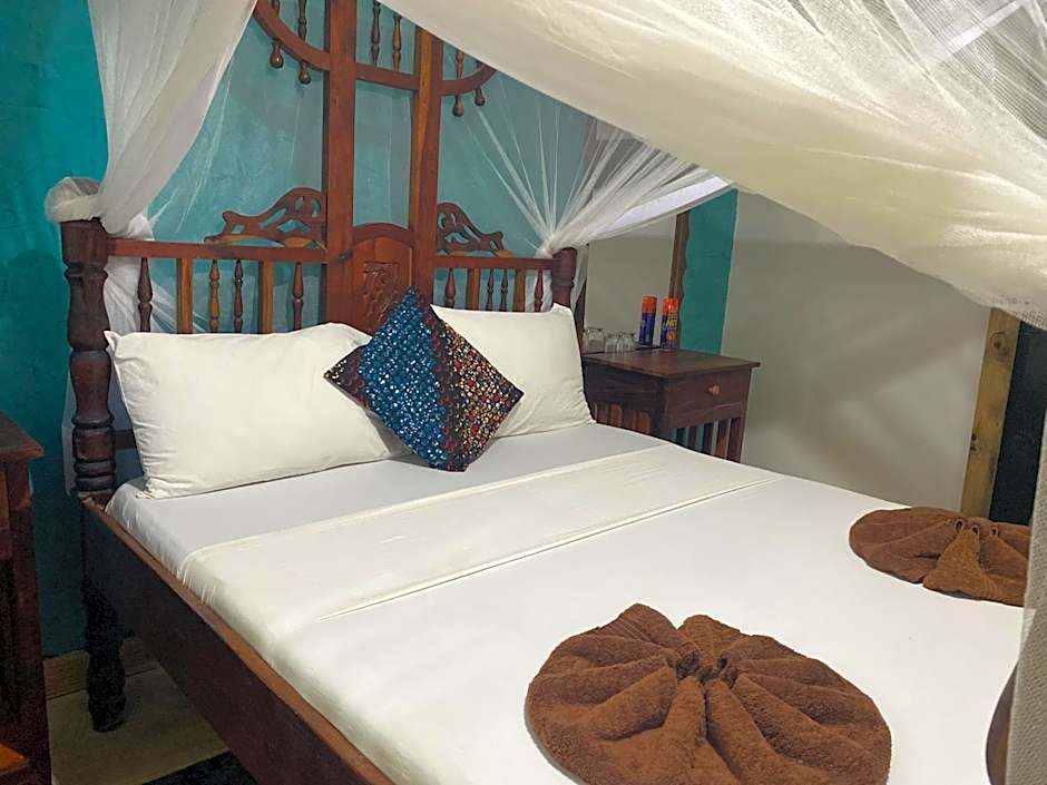 Mbuyuni Beach Village