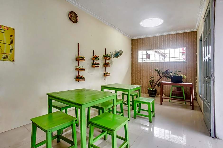 OYO Life 90896 Griya Atu Syariah