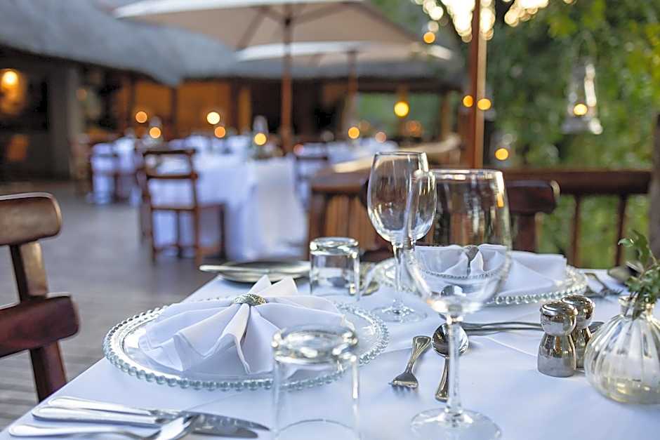 Karongwe River Safari Lodge