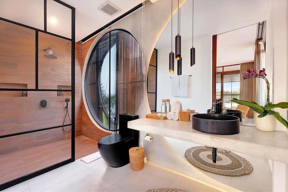 Baliwood Residence Villas by BREIG