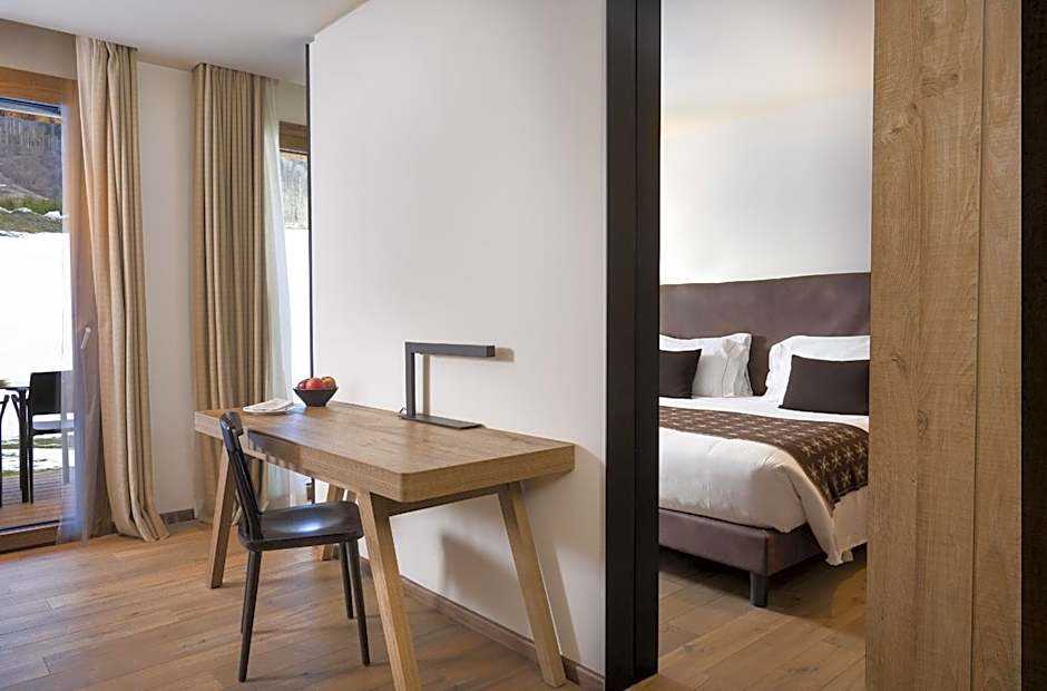 Grand Hotel Courmayeur Mont Blanc, by R Collection Hotels