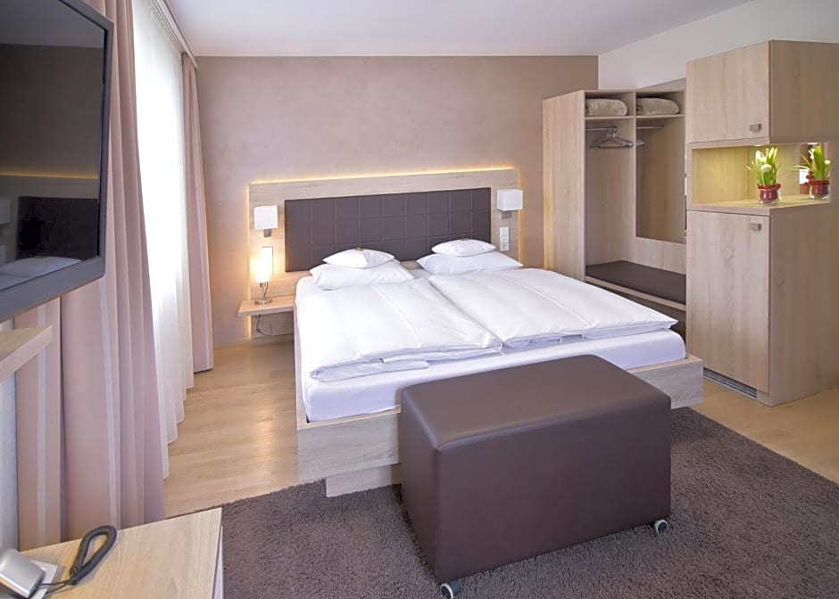 Hotel - Restaurant Hirsch