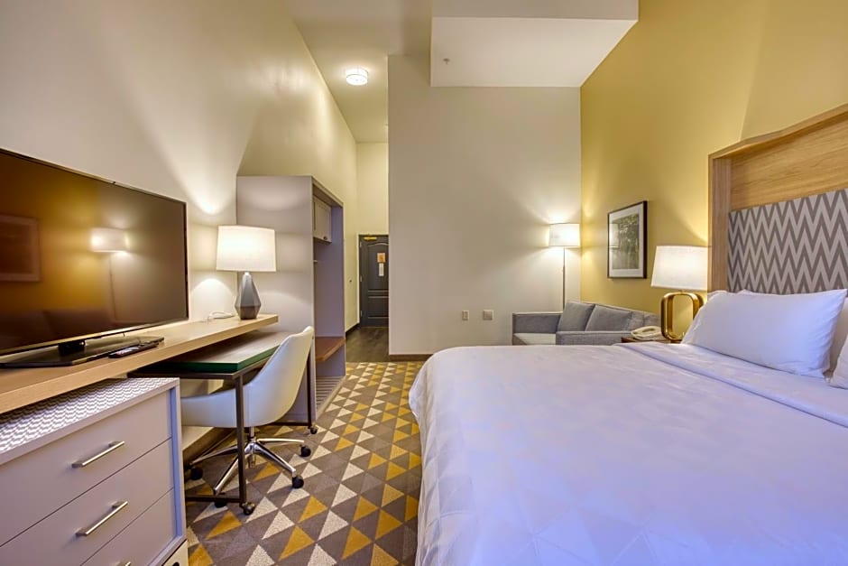 Holiday Inn Hotel & Suites Madison West, an IHG Hotel