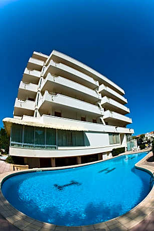 Hotel Alexander