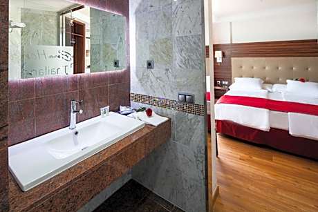 Junior Suite with Sea View