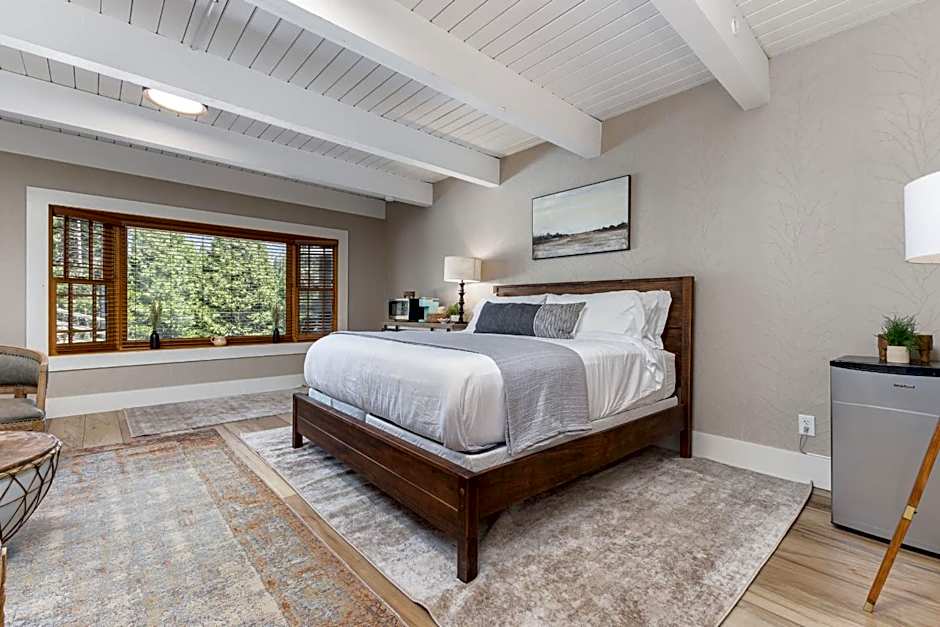 Big Pine Suite CN Lodge R#1