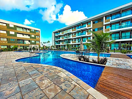 Flat Luxo Oasis do Mana 350m da praia, Polo Aquático-2Qts, 2Gar