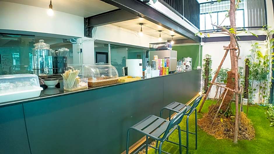 V1  Boutique Hotel