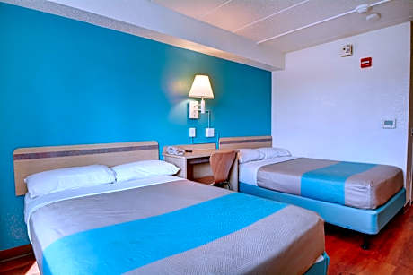 Double Room - Disability Access - Non-Smoking