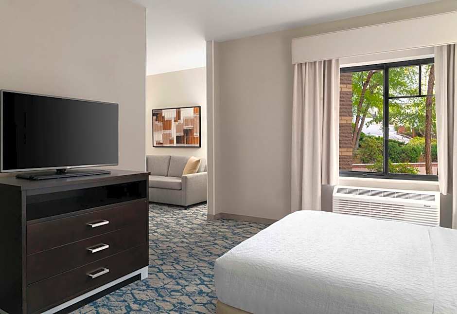 Homewood Suites By Hilton Cambridge-Arlington