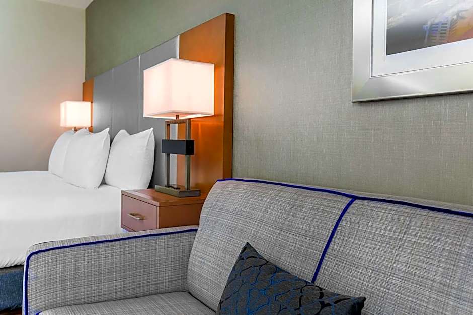 DoubleTree By Hilton Hotel Atlanta Airport