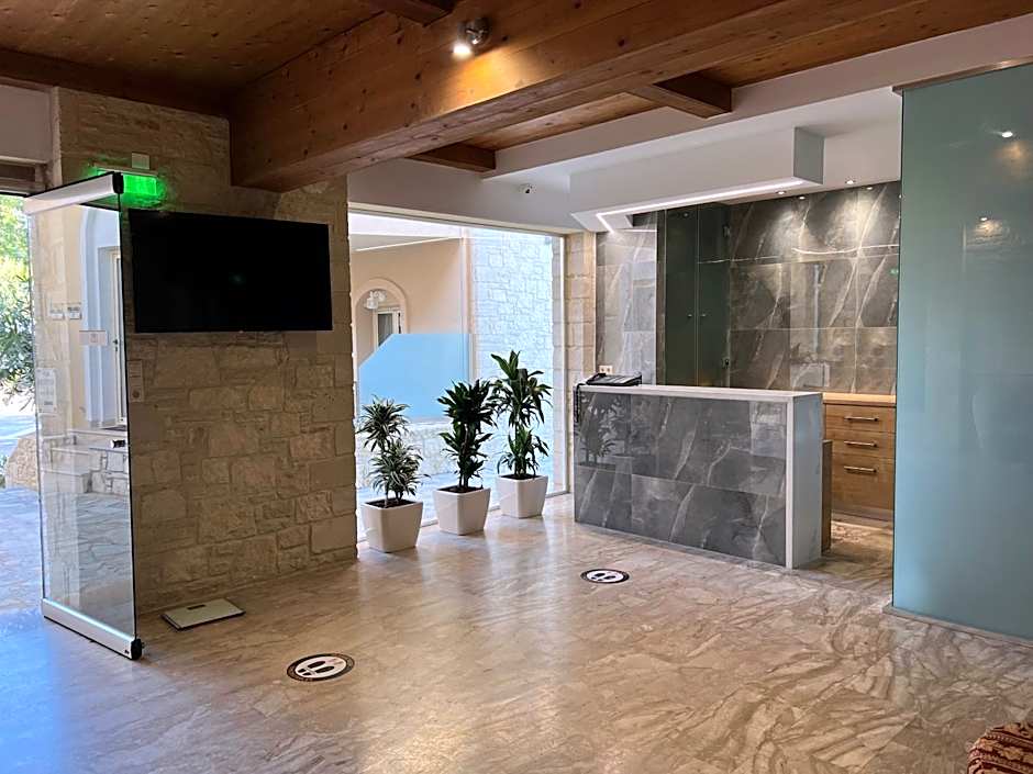 Lili Hotel