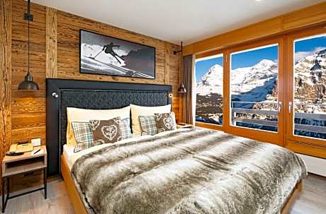 Unique Suite with 2 Bedrooms and Eiger mountain view