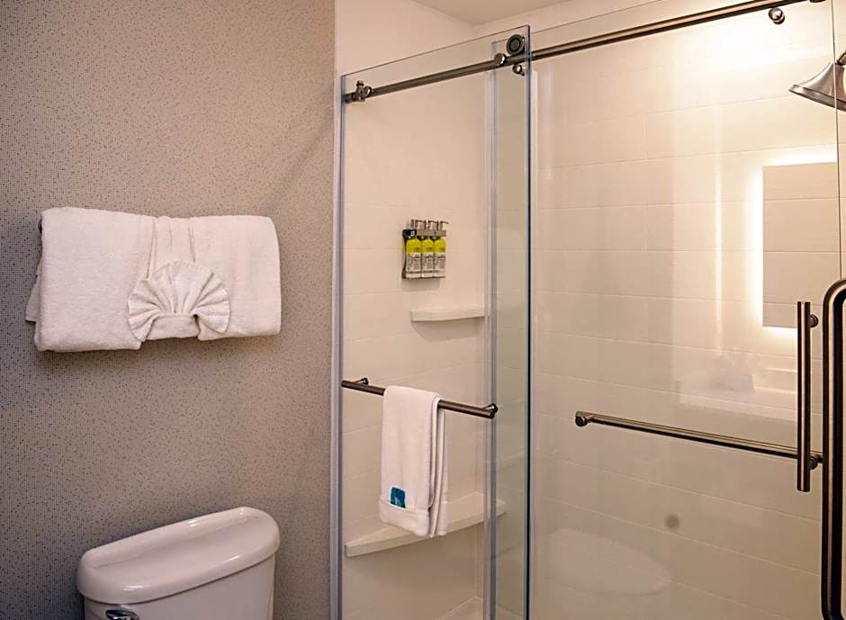 Holiday Inn Express Hotel & Suites Chester By IHG