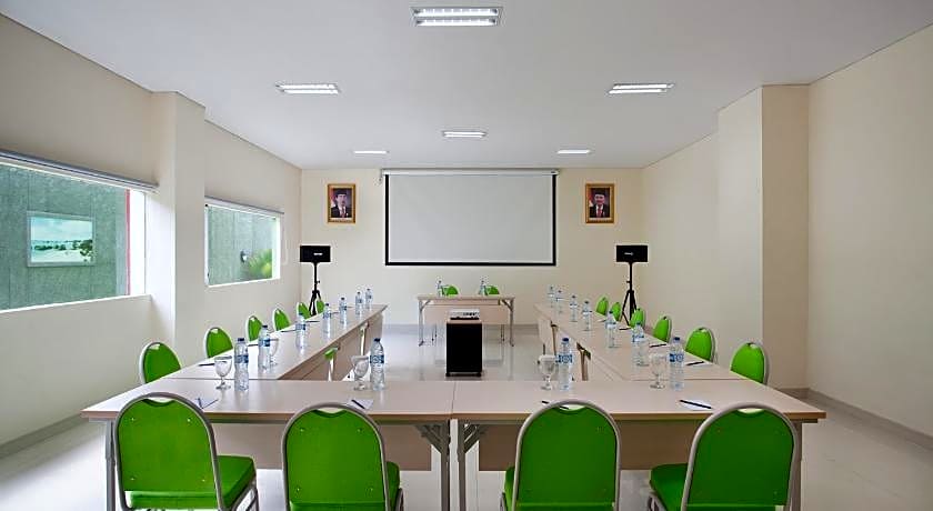 DK Belstar Hotel Belitung