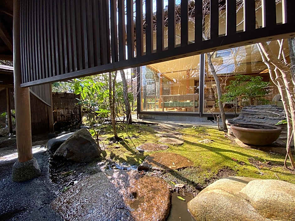 Kaiseki Ryokan Ashikari