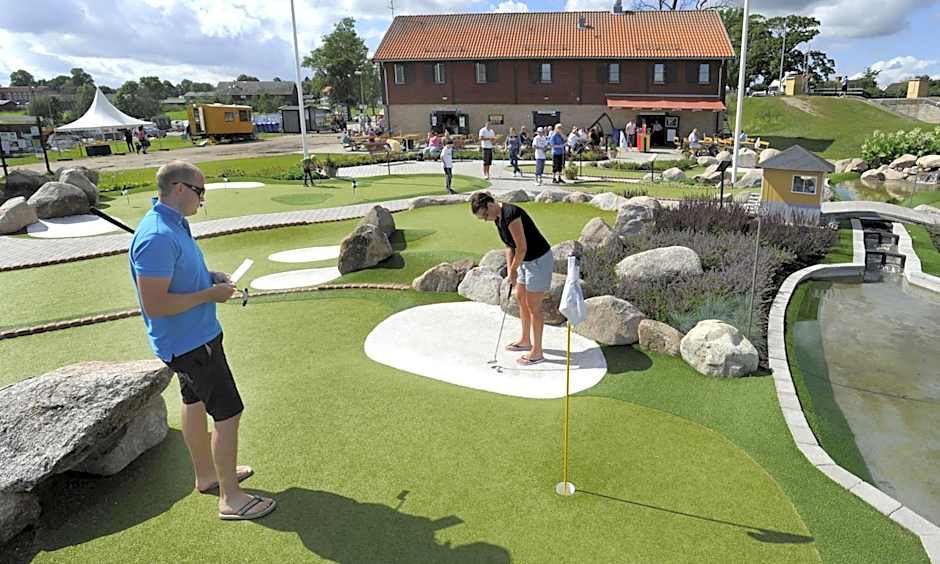 Bergs Slussar Vandrarhem & Stugor