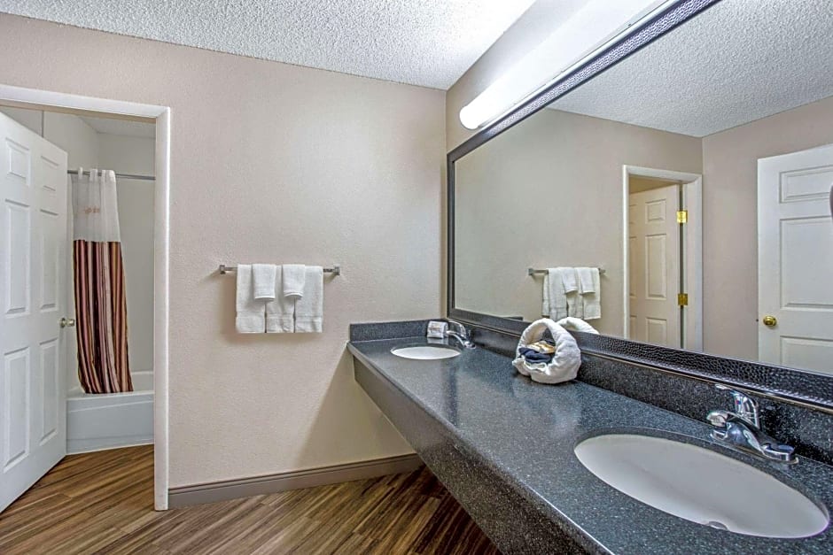 La Quinta Inn by Wyndham Tucson East