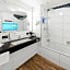 SI-SUITES