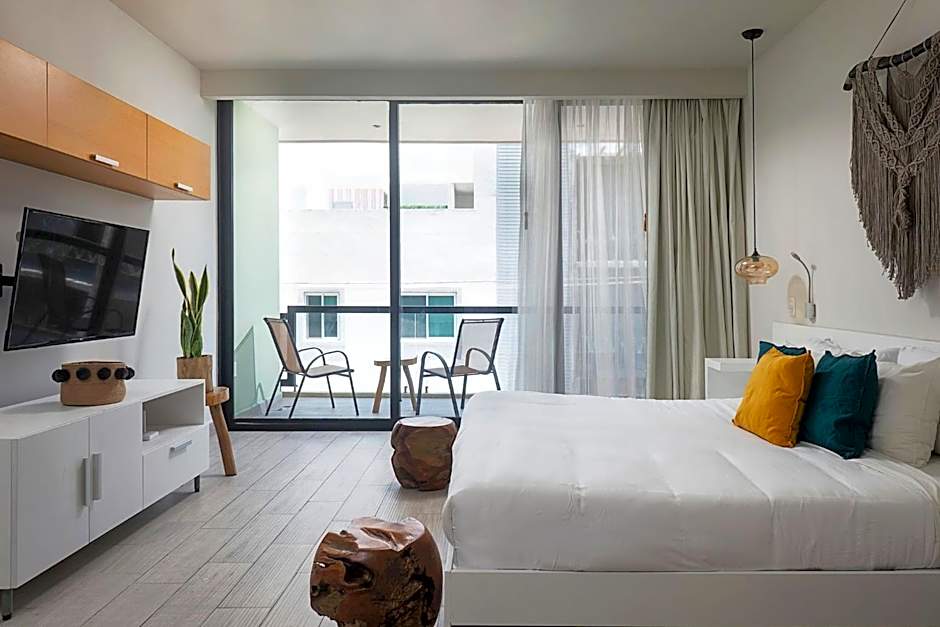 Opal Suites Apartments