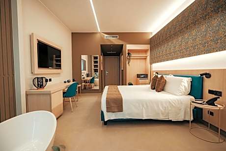 Lumia Hotel