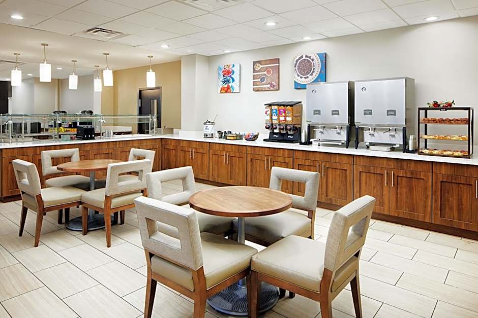 Staybridge Suites - Orlando Royale Parc Suites By IHG