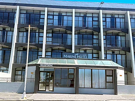 Marine Hotel
