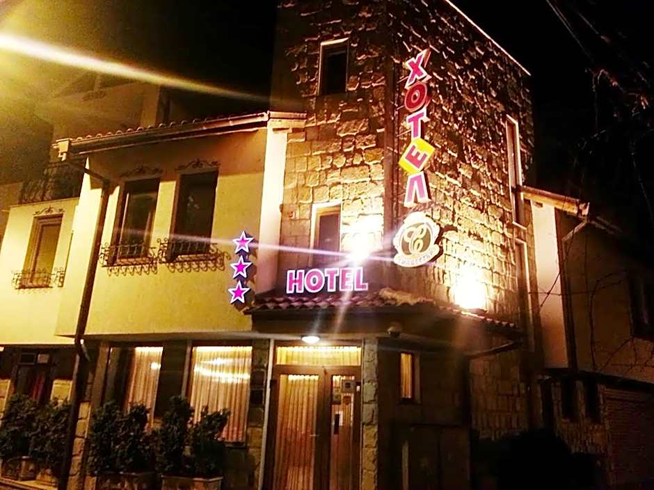 Family Hotel Silvestar