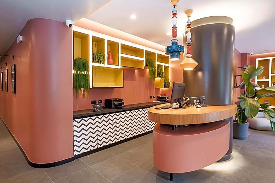 Aparthotel Colombo Roma