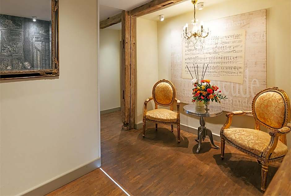 Friedrich von Schiller Hotel
