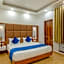 Hotel Rahul Palace
