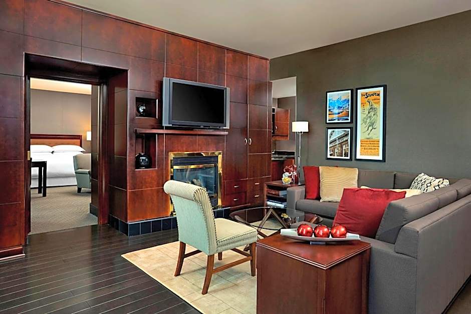 Sheraton Suites Calgary Eau Claire