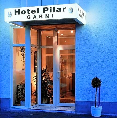 Hotel Pilar Garni
