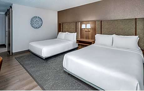 Standard Room with Two Queen Beds