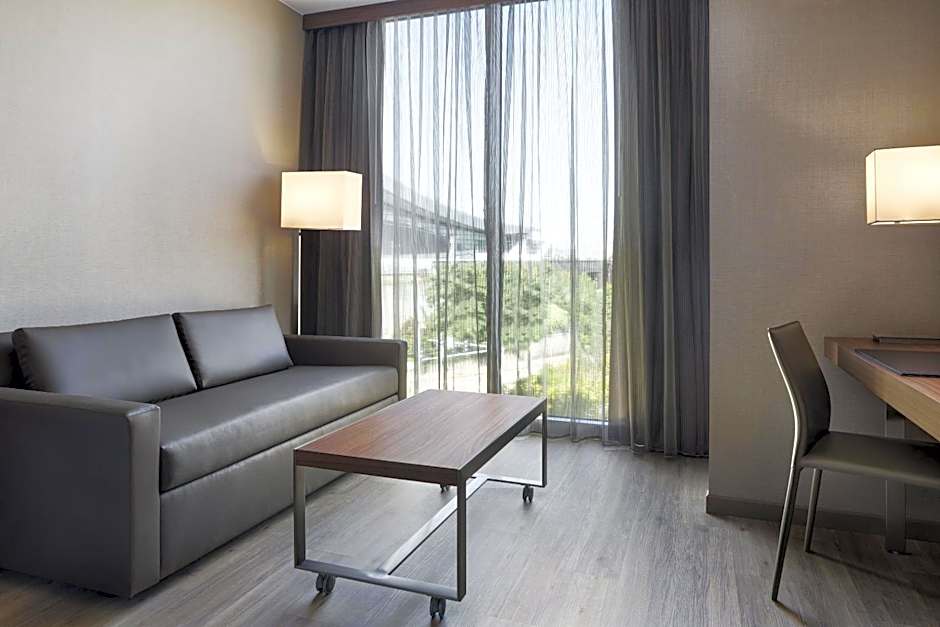 AC Hotel Pittsburgh Downtown