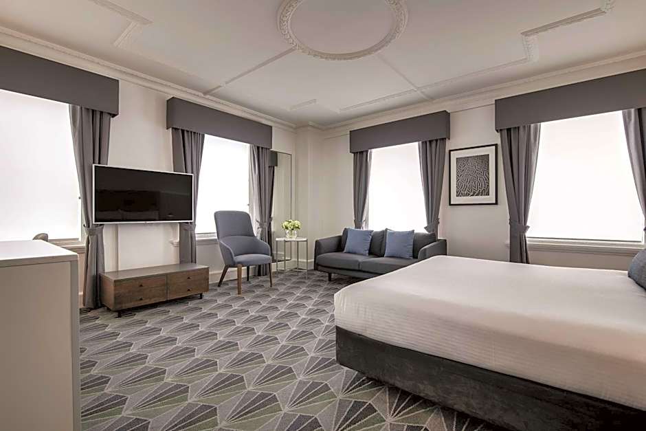 The Savoy Hotel on Little Collins Melbourne